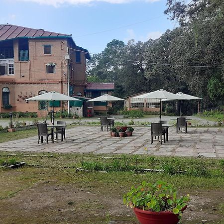 West View Hotel Ranikhet Eksteriør billede
