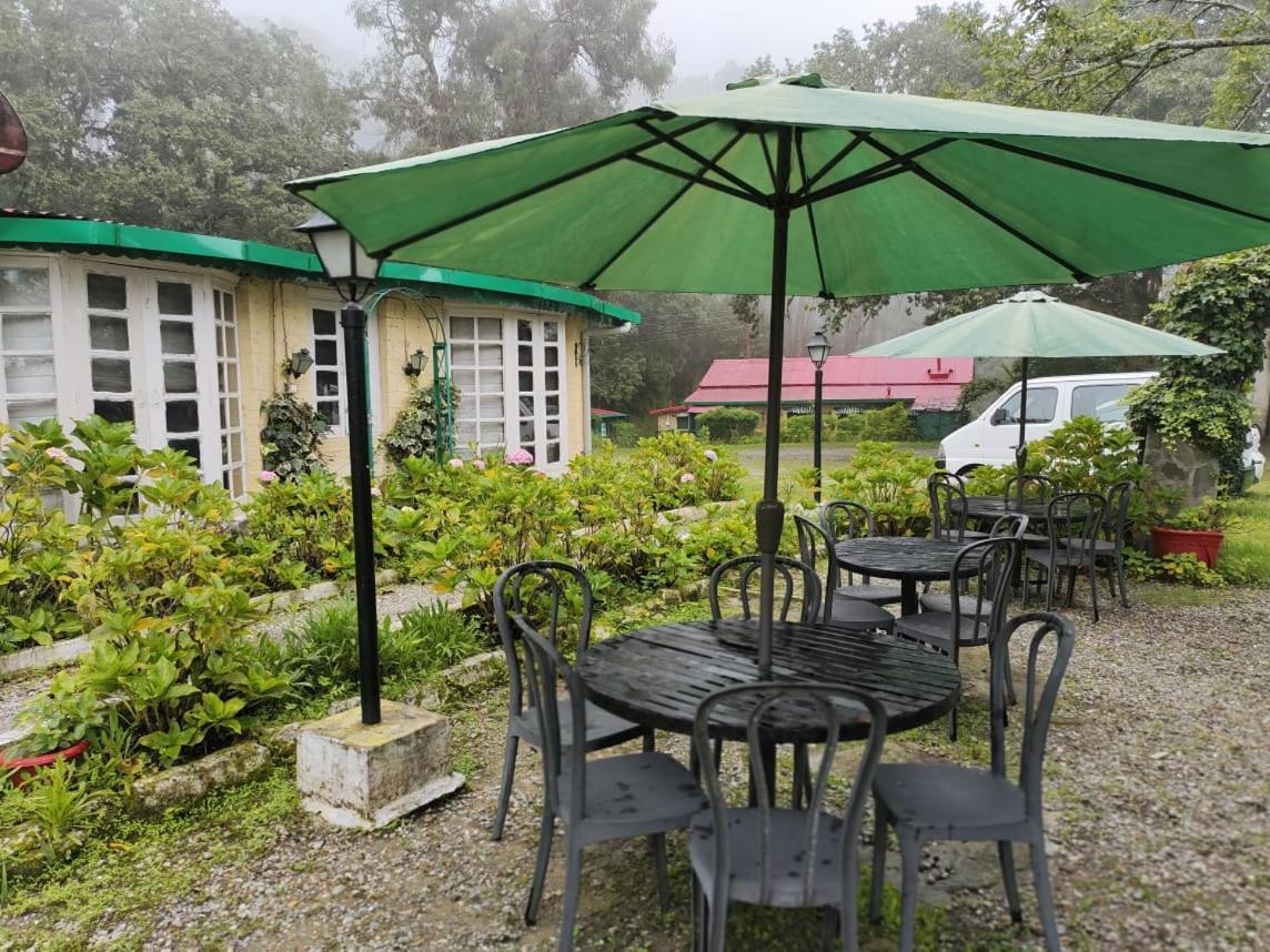 West View Hotel Ranikhet Eksteriør billede
